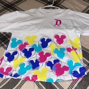 Disneyland spirit jersey size small
